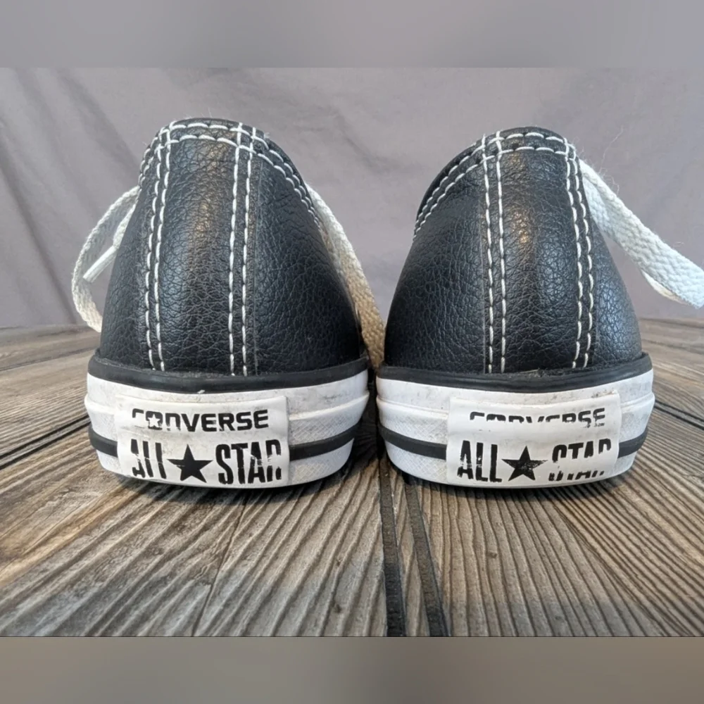 Converse All Star size 2 big kid faux leather sneakers black/white Chuck Taylor